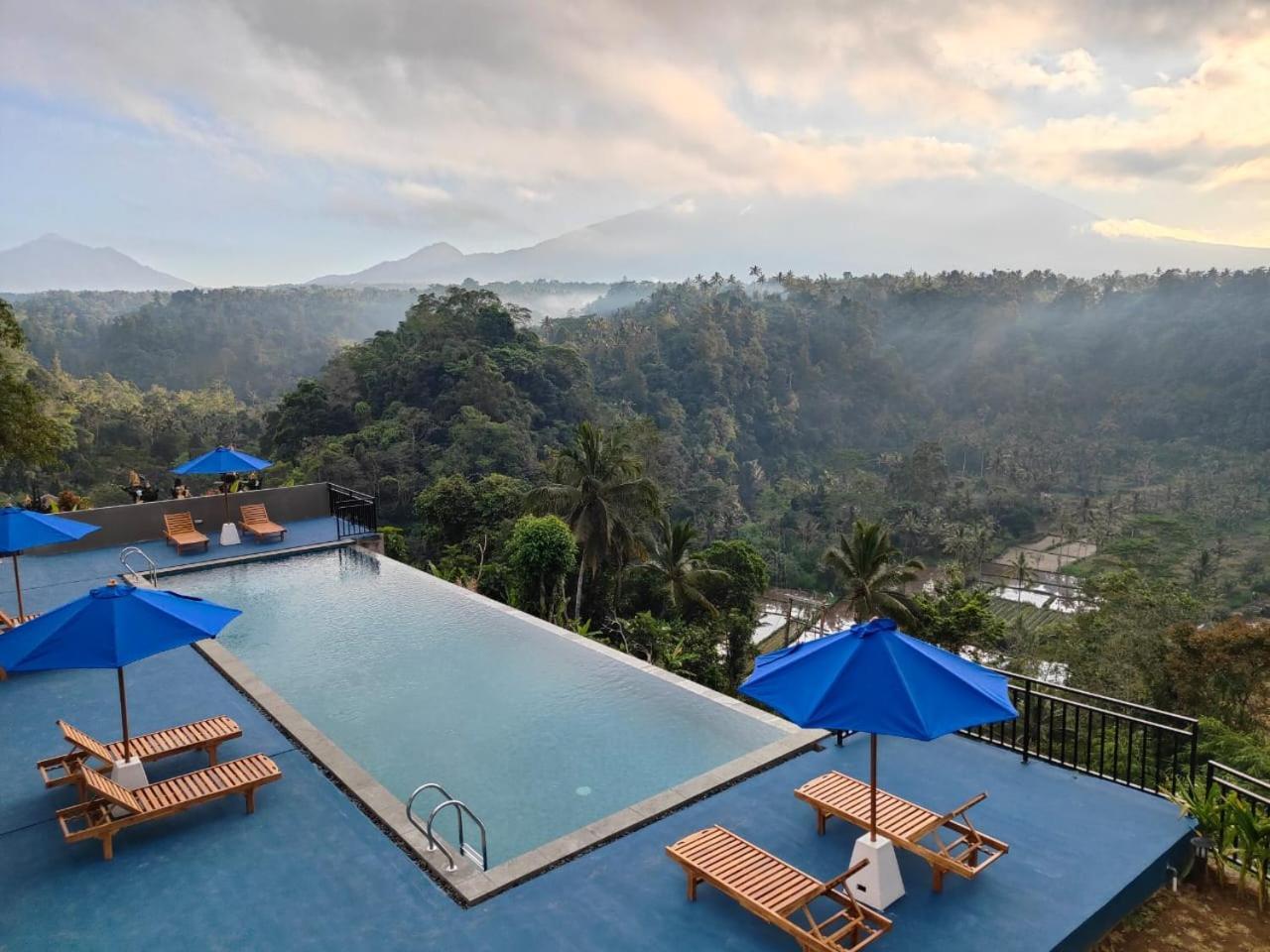 Tapa Agung View Hotell Menanga Eksteriør bilde