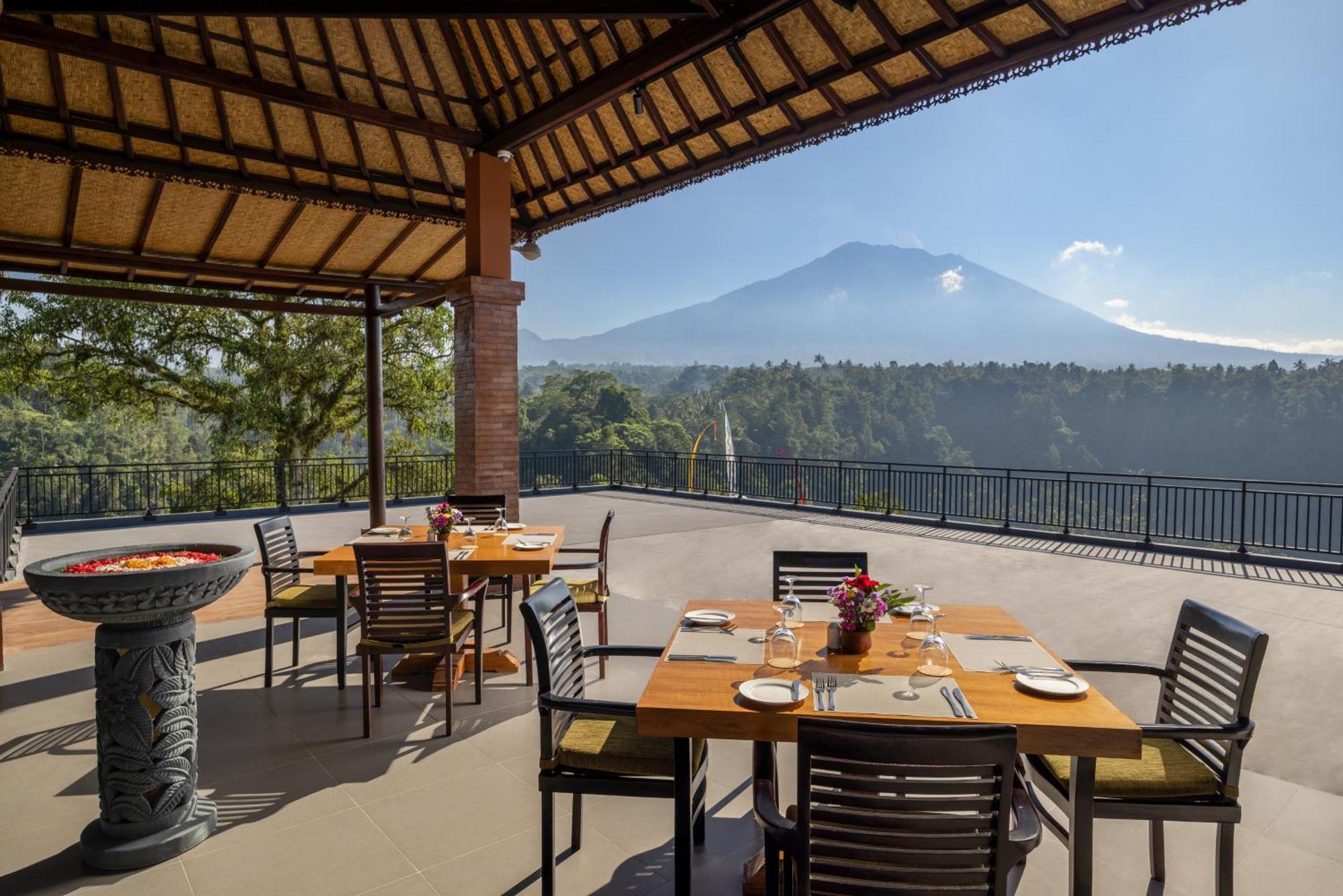 Tapa Agung View Hotell Menanga Eksteriør bilde