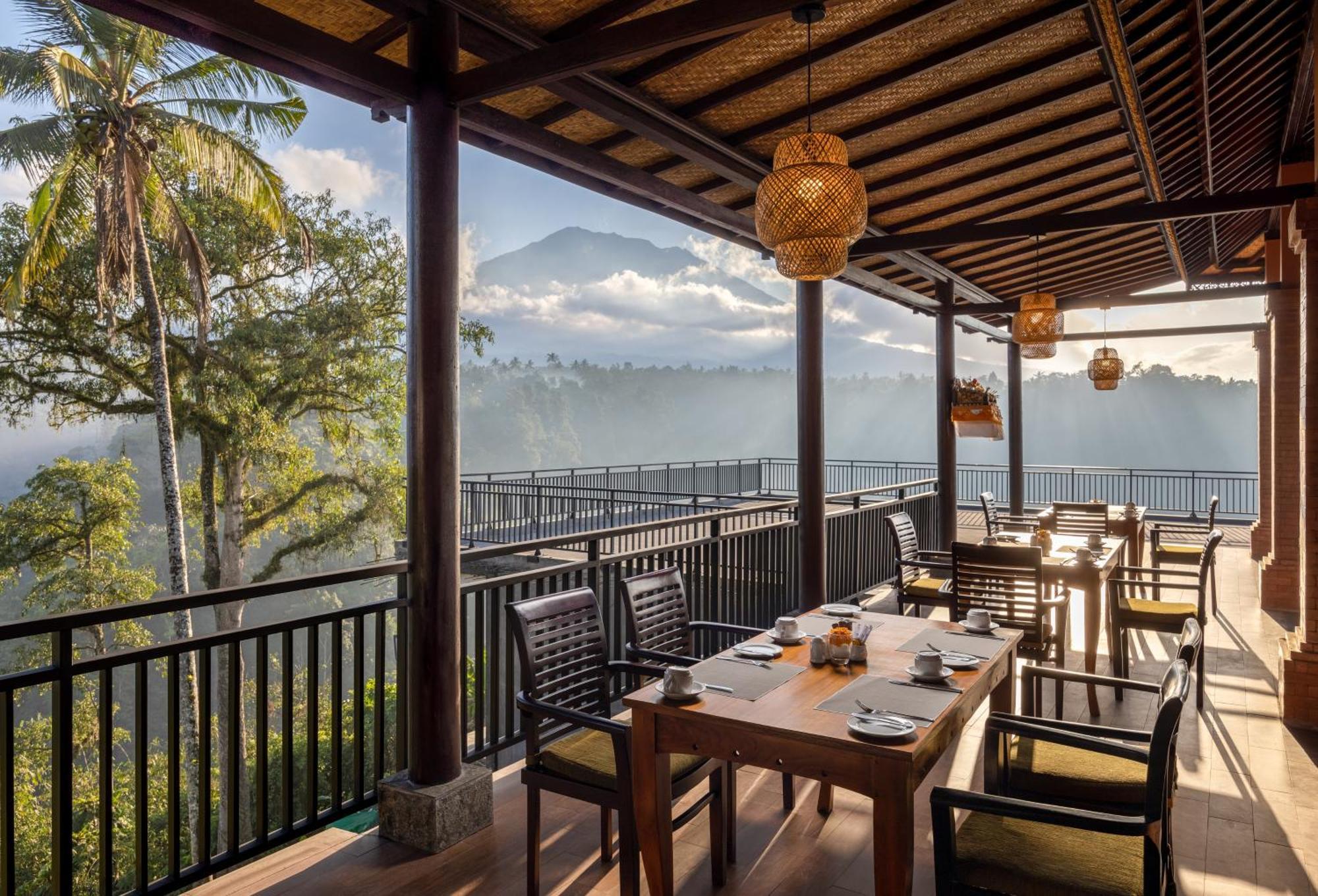 Tapa Agung View Hotell Menanga Eksteriør bilde
