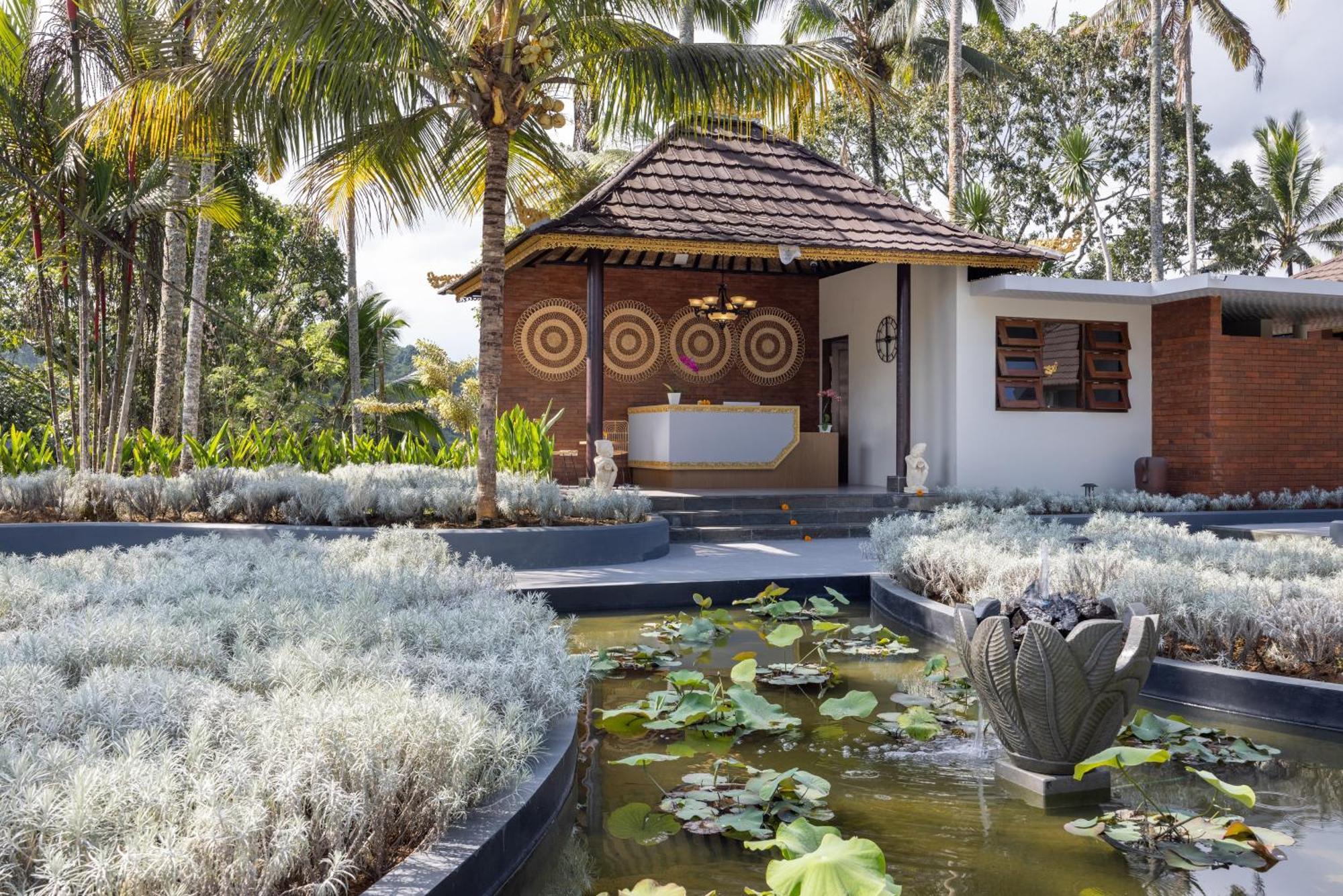 Tapa Agung View Hotell Menanga Eksteriør bilde